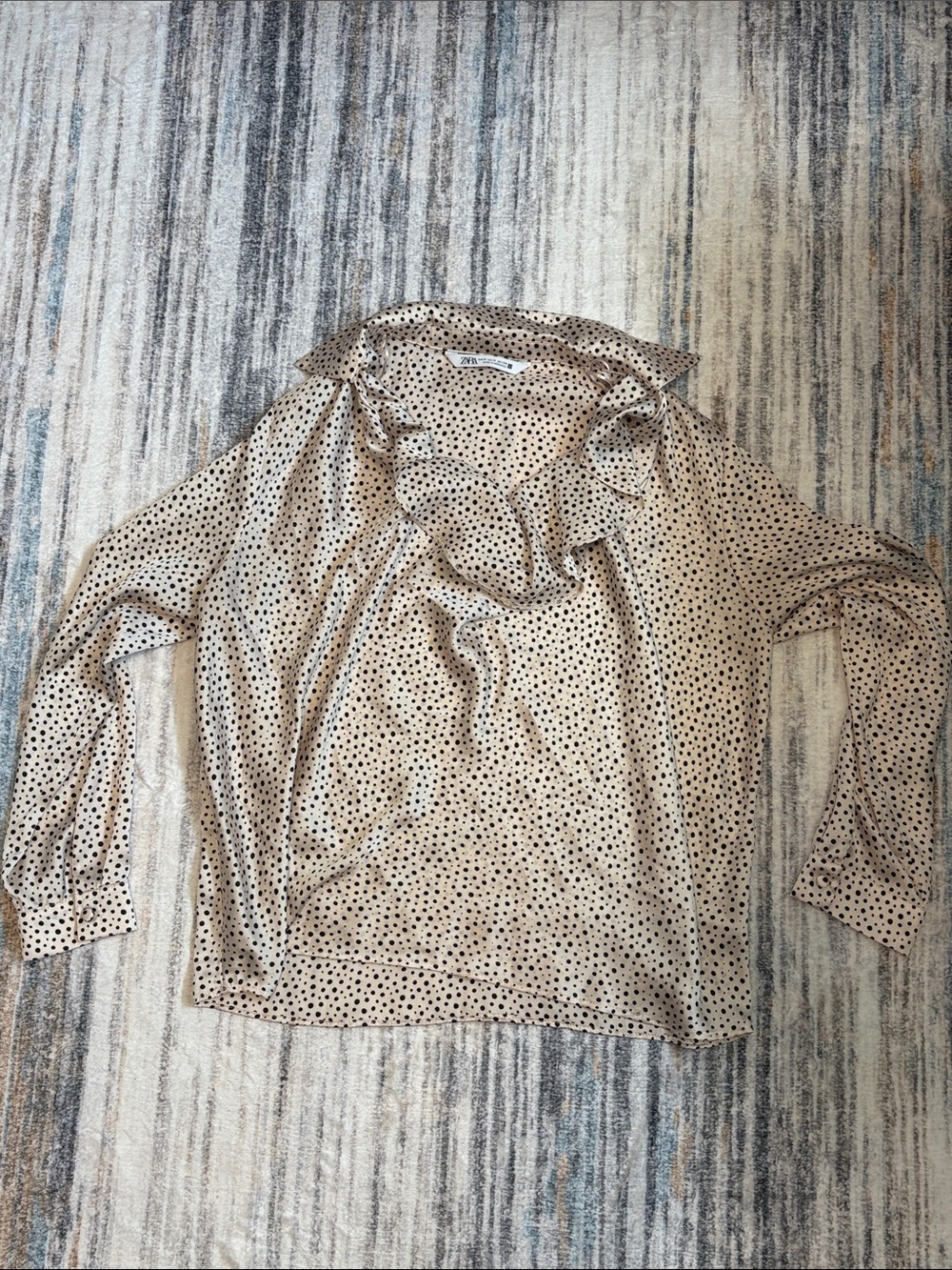 Zara cream Polka Dot Ruffle Collar Blouse